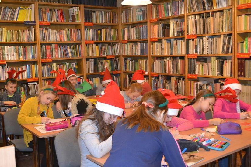 Magia świąt w bibliotece