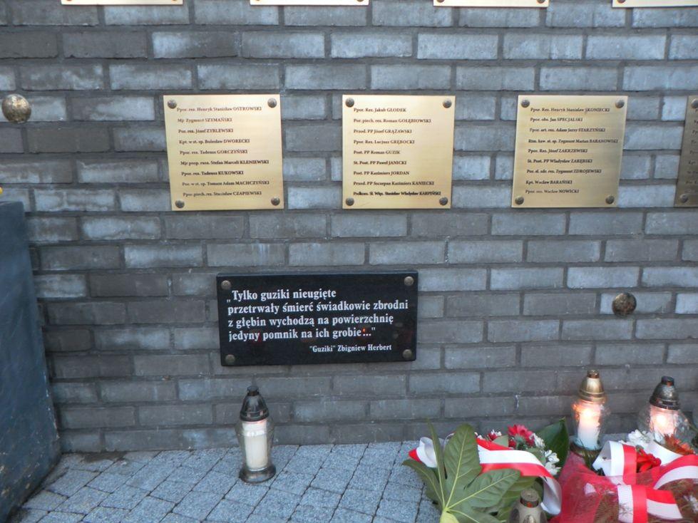 Zdj. nr. 37. Dzień Pamięci Ofiar Zbrodni Katyńskiej - fotogaleria