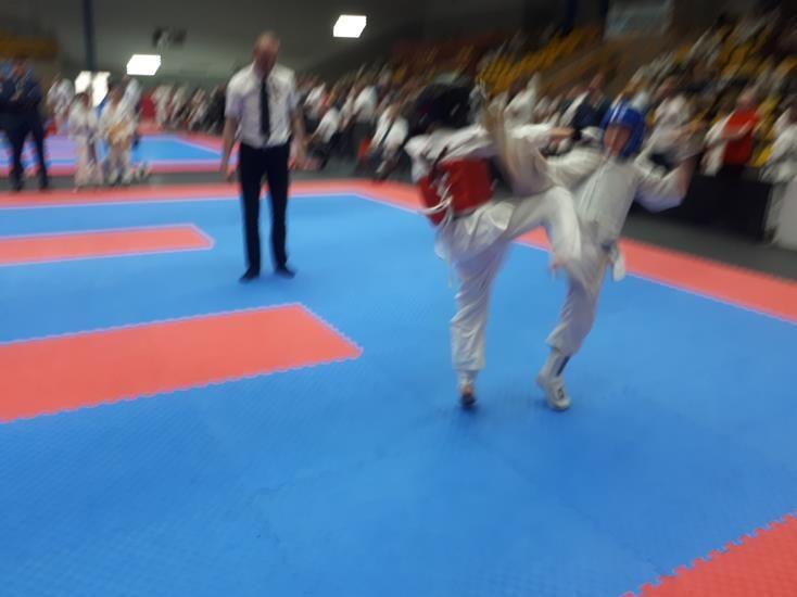 Zdj. nr. 7. IV Ogólnopolski Turniej Karate Kyokushin SARI CUP