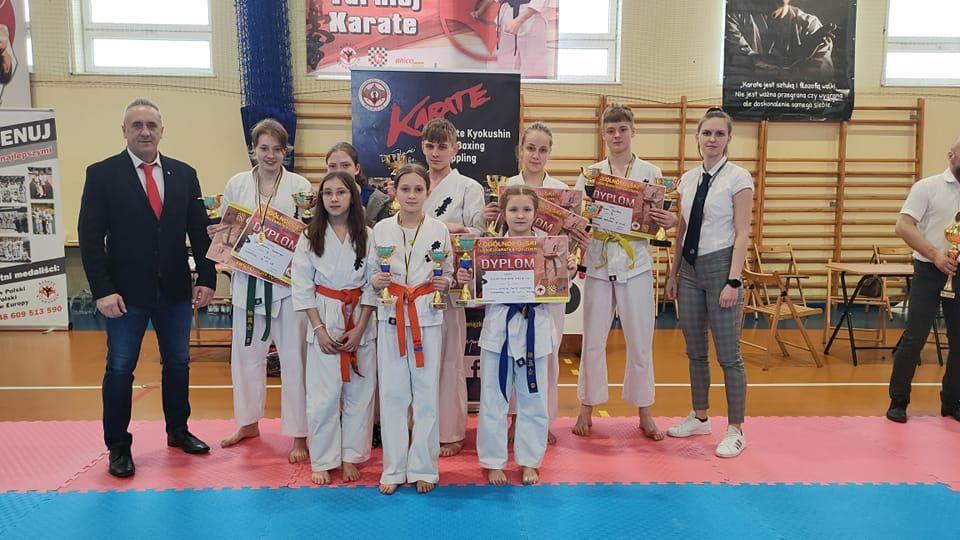 Zdj. nr. 1. V Ogólnopolski Turniej Karate Kyokushin - 15 kwietnia 2023 r., Brenno