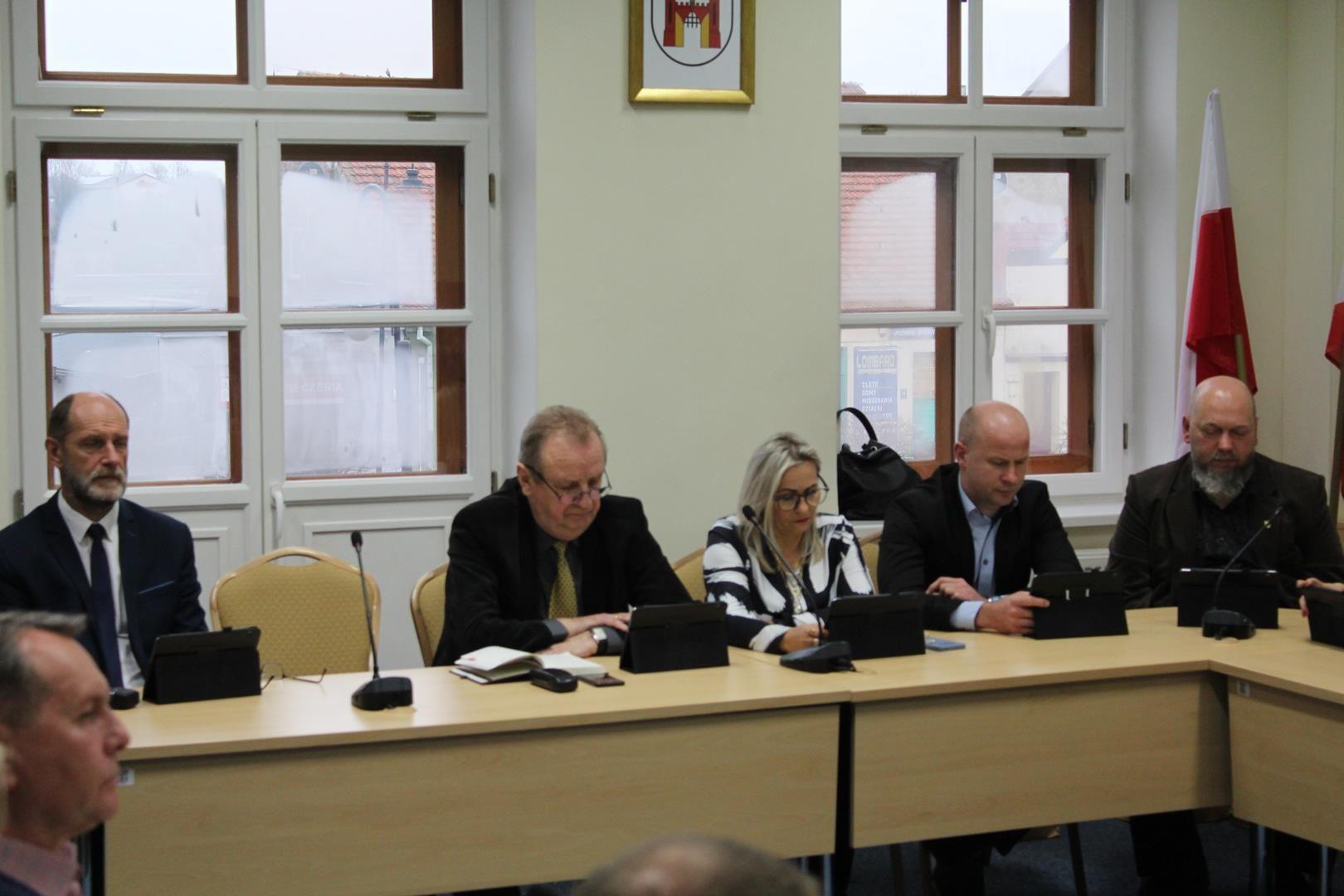 Zdj. nr. 2. LVIII sesja Rady Miejskiej w Lipnie - 18 grudnia 2023 r.