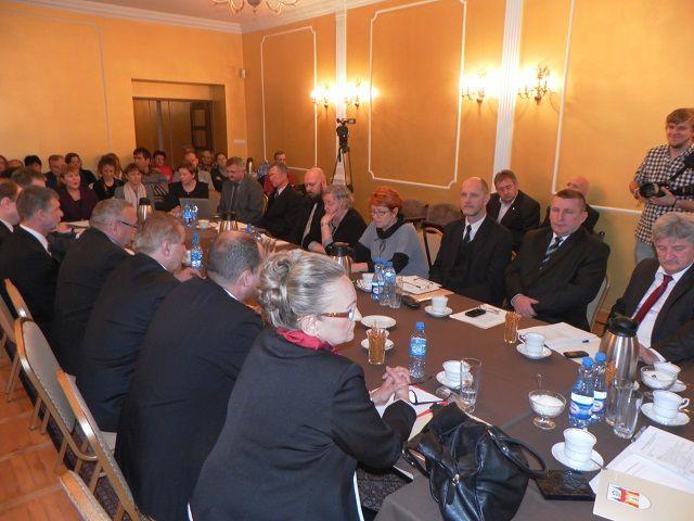 Zdj. nr. 7. I Sesja Rady Miejskiej w Lipnie - 27 listopada 2014 roku