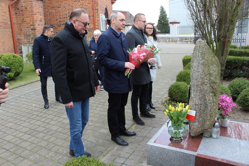 Pamięci ofiar katastrofy smoleńskiej