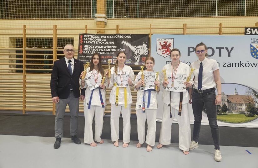 Mistrzostwa Polski Makroregionu Zachodniego Karate Kyokushin - wielki sukces zawodniczek Lipnowskiego Klubu Kyokushin Karate - Boxing Team Lipno!