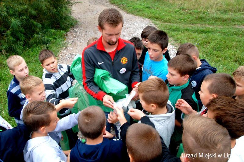 Zdj. nr. 5. Szkoła Podstawowa nr 2 zbierała odpady