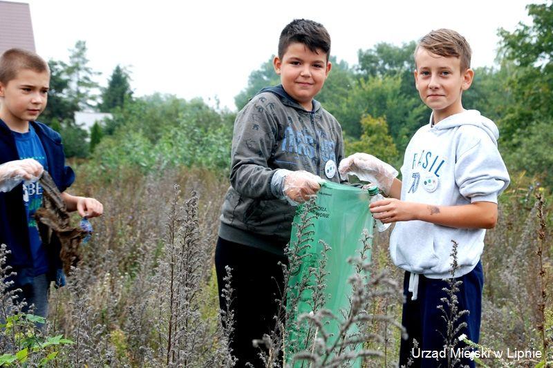 Zdj. nr. 8. Szkoła Podstawowa nr 2 zbierała odpady