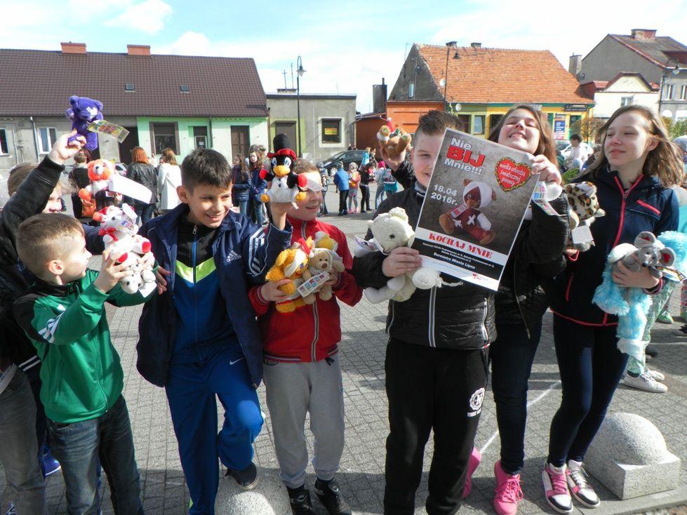 Zdj. nr. 5. „Nie bij mnie – kochaj mnie!” - fotogaleria