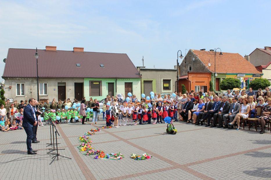 Zdj. nr. 7. BUS 500+ mieście Lipnie