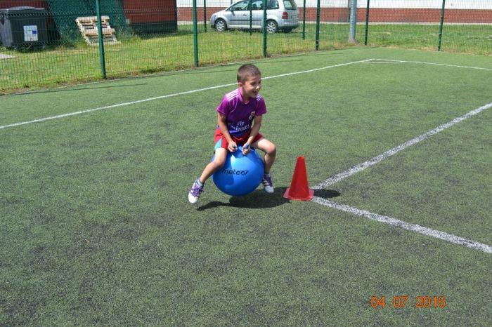 Zdj. nr. 2. Wakacje na sportowo