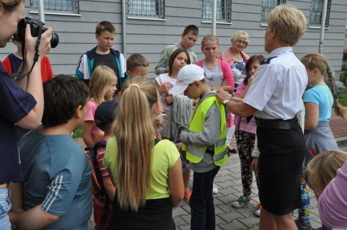 Zdj. nr. 21. Wizyta w Komendzie Państwowej Straży Pożarnej i Komendzie Powiatowej Policji