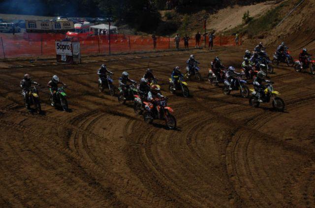 Zdj. nr. 4. Motocross
