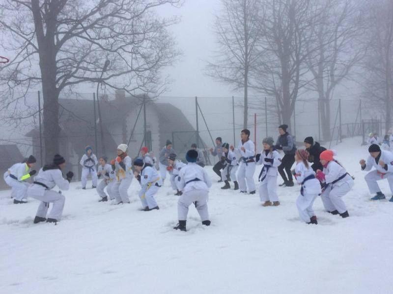 Zdj. nr. 8. Ferie zimowe klubu Kyokushin Karate 