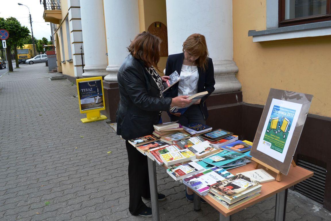 Zdj. nr. 3. Ogólnopolskie Święto Wolnych Książek 