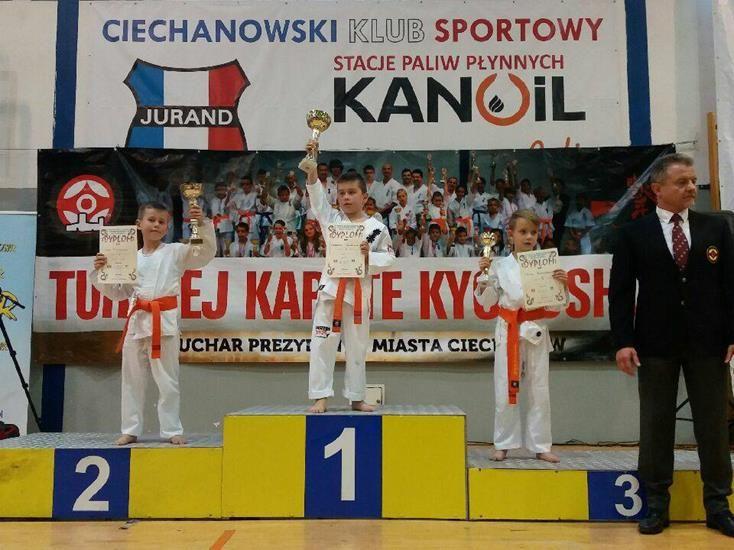 Zdj. nr. 1. Centrum Sztuk Walki - Turniej Karate Kyokushin