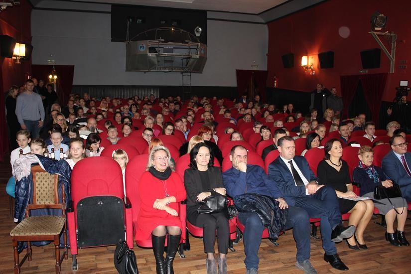 Zdj. nr. 13. Stypendium Burmistrza Miasta Lipna za rok 2016/2017