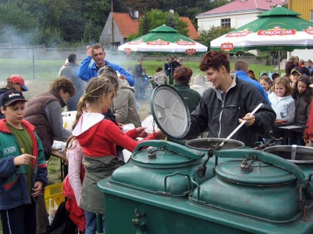 Zdj. nr. 13. Dzień trzeci i podsumowanie Sprzatania Świata 2008