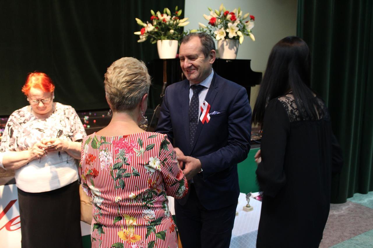 Zdj. nr. 137. Nowy budynek na jubileusz 40-lecia istnienia przedszkola