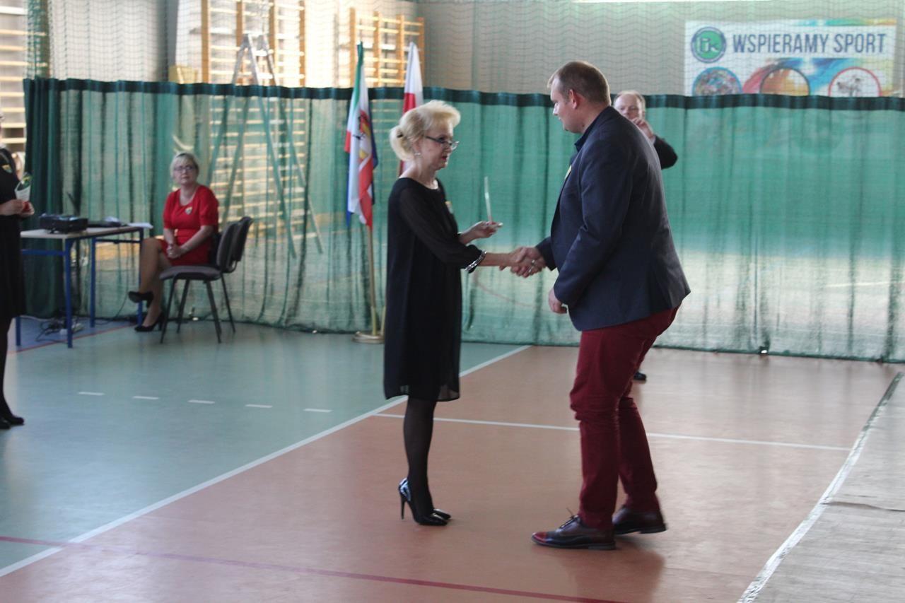 Zdj. nr. 95. Jubileusz 80-lecia istnienia Szkoły Podstawowej nr 2 w Lipnie