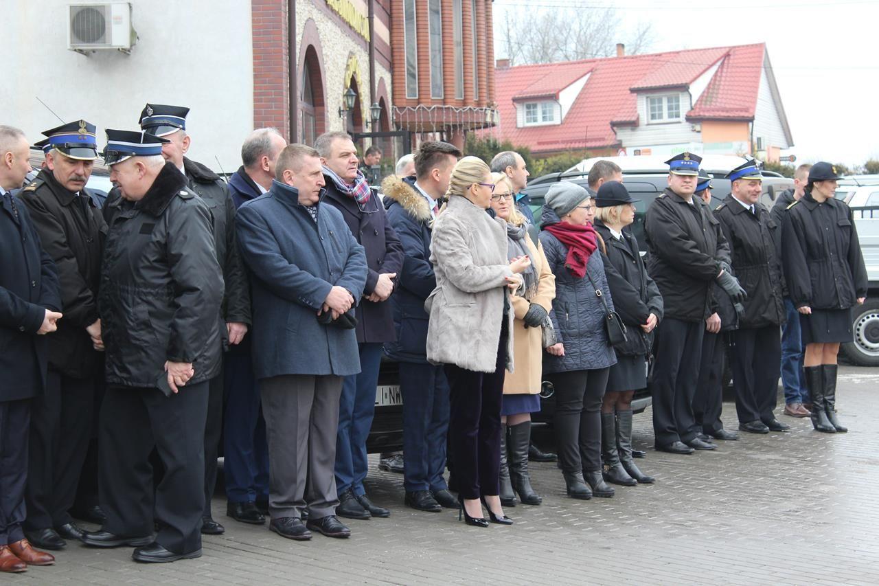 Zdj. nr. 18. Uroczyste otwarcie strażnicy OSP