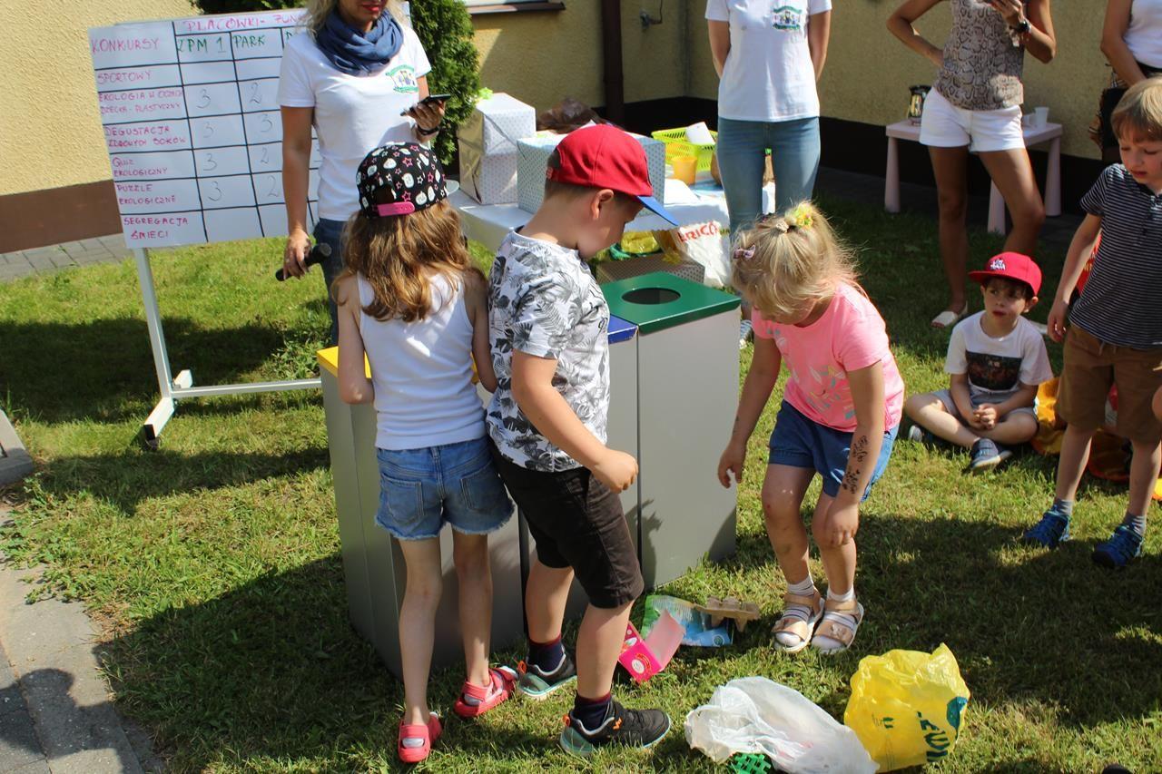 Zdj. nr. 81. Piknik Ekologiczny w ZPM nr 1 w Lipnie