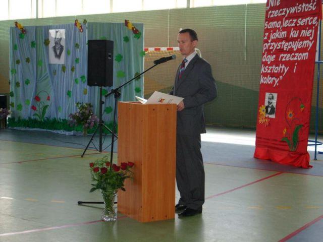 Zdj. nr. 12. Jubileusz w Gimnazjum - maj 2009