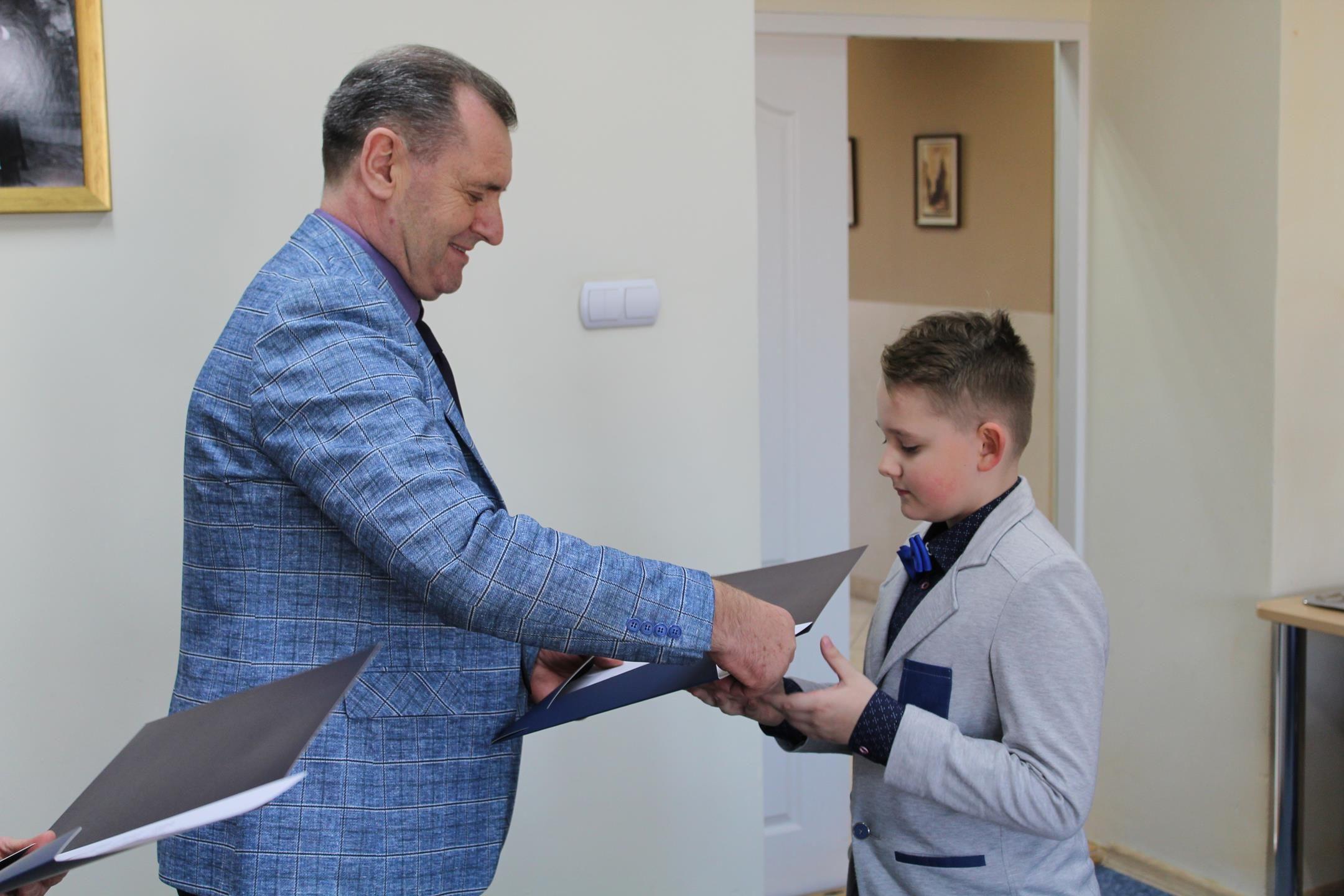 Zdj. nr. 4. Stypendia Burmistrza Miasta Lipna 2018/2019