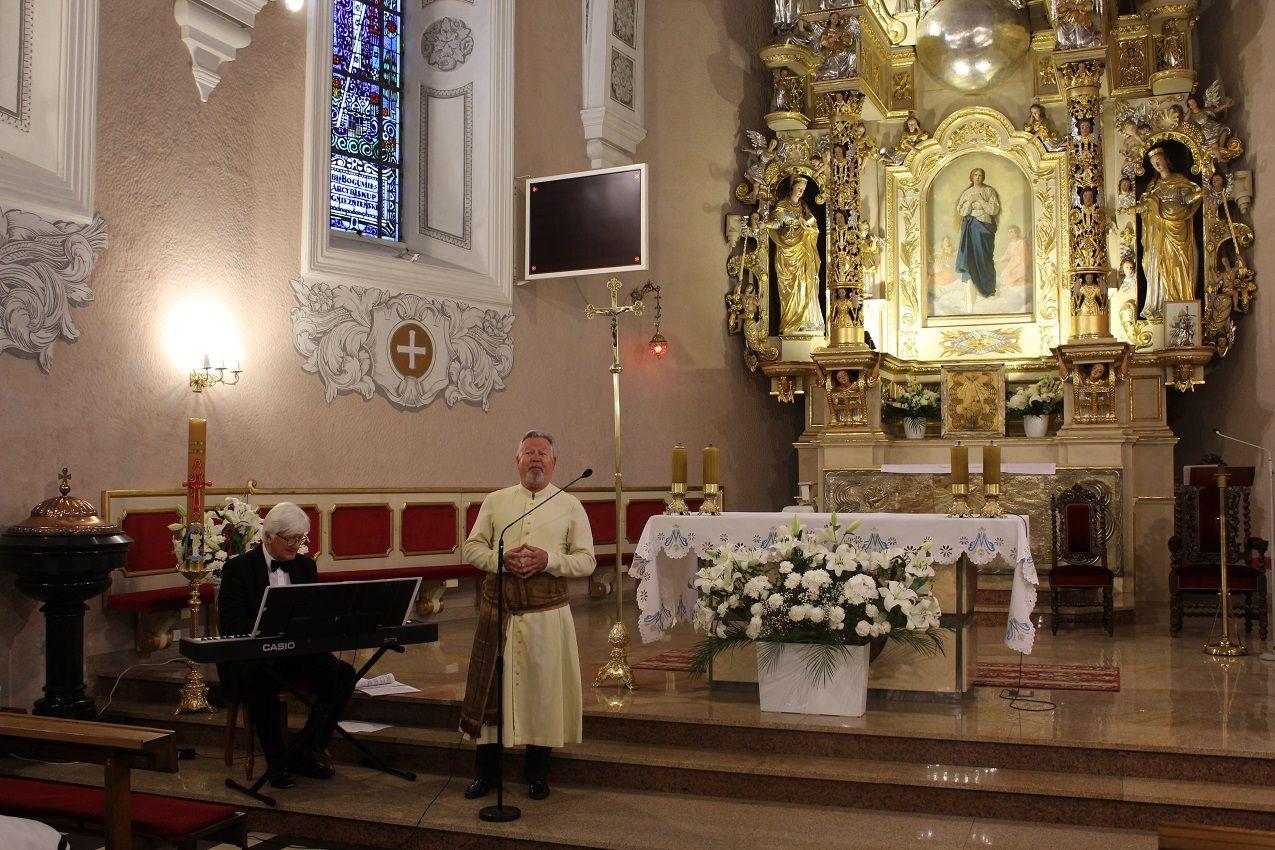 Koncert w kościele - kliknięcie spowoduje powiększenie obrazka