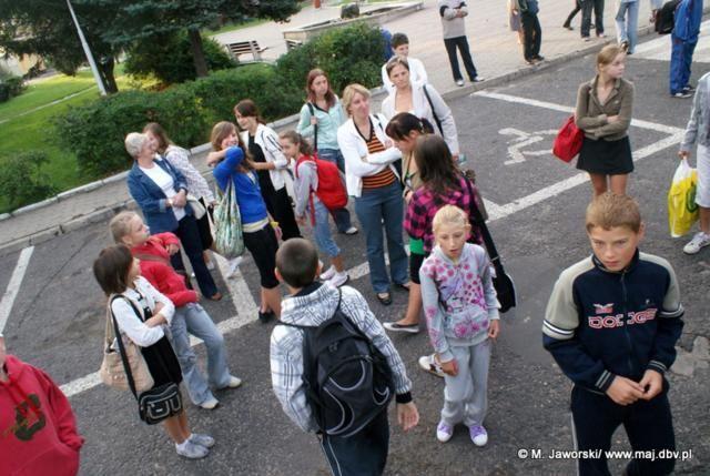 Zdj. nr. 3. Wyjazd dzieci z MKRPA na kolonie - sierpień 2010