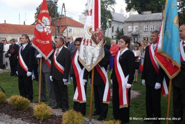 Zdj. nr. 9. Odsłonięcie obelisku XXX-lecia Solidarności - 5 września 2010