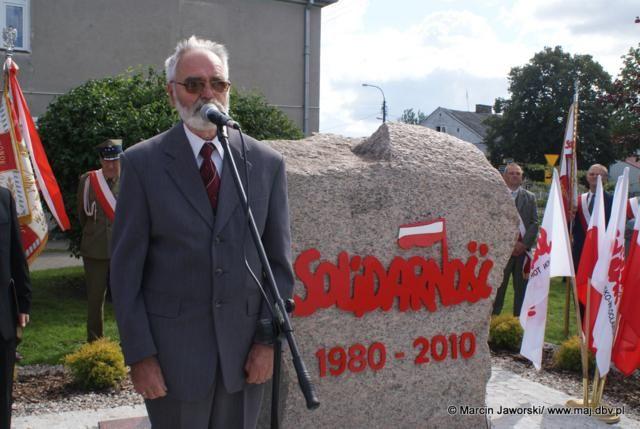 Zdj. nr. 25. Odsłonięcie obelisku XXX-lecia Solidarności - 5 września 2010