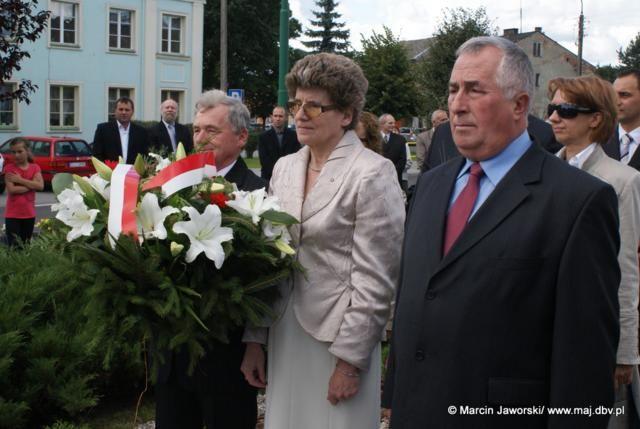 Zdj. nr. 31. Odsłonięcie obelisku XXX-lecia Solidarności - 5 września 2010