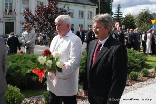 Zdj. nr. 32. Odsłonięcie obelisku XXX-lecia Solidarności - 5 września 2010