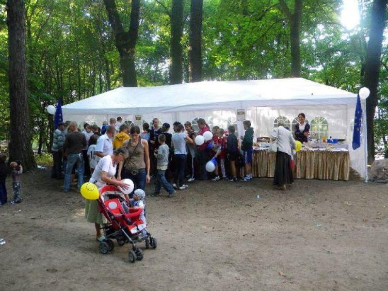 Zdj. nr. 15. Piknik