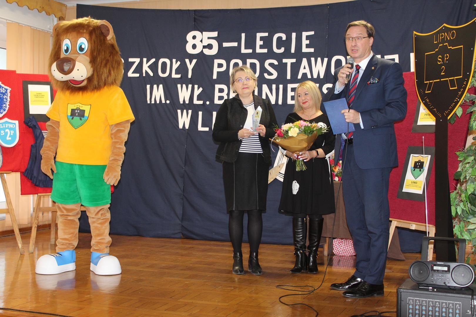 Zdj. nr. 28. 85-lecie Szkoły Podstawowej nr 2 w Lipnie - 28 listopada 2023 r.