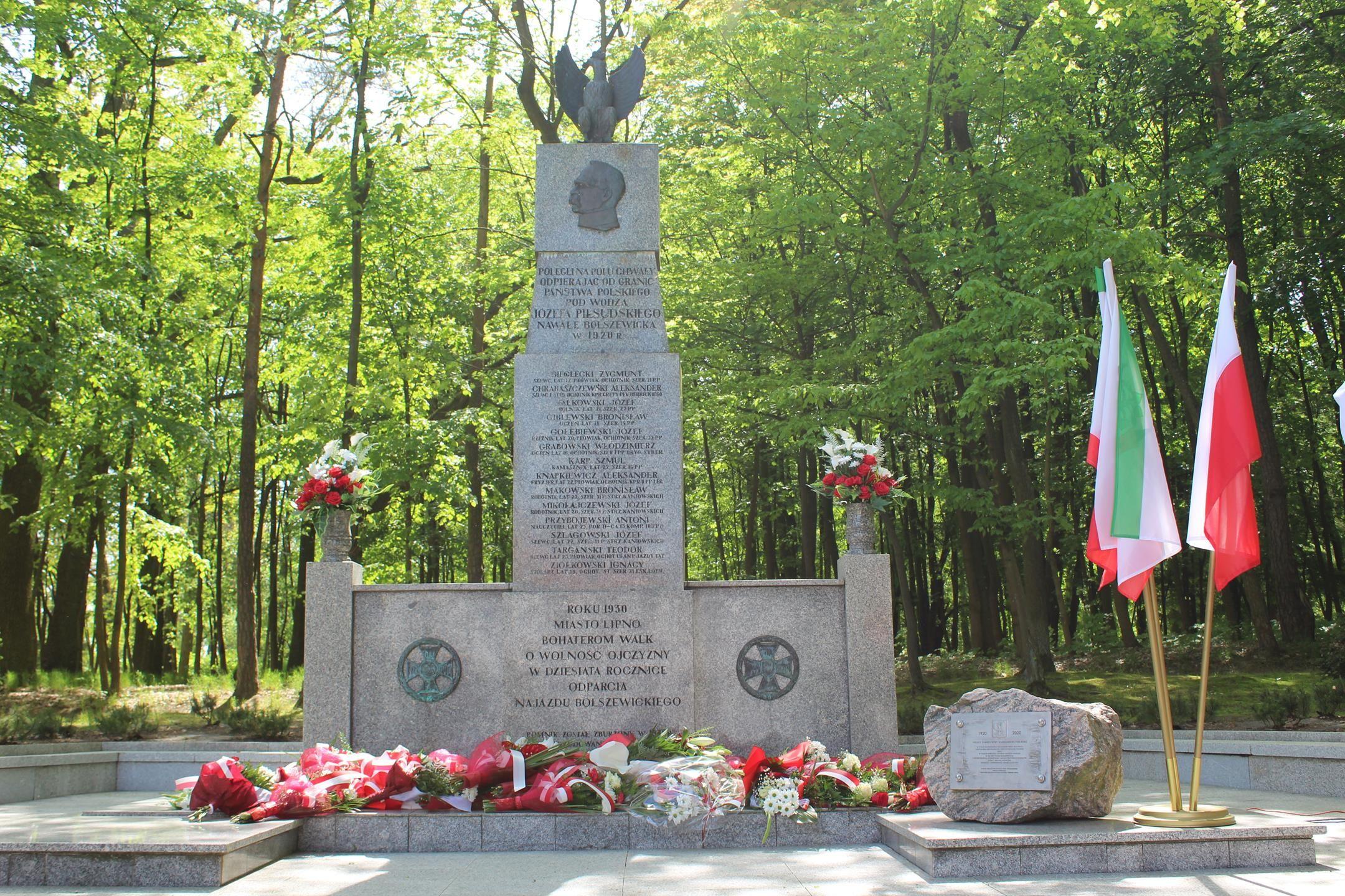 Zdj. nr. 1. Lipnowski obchody 233. rocznicy uchwalenia Konstytucji 3 Maja