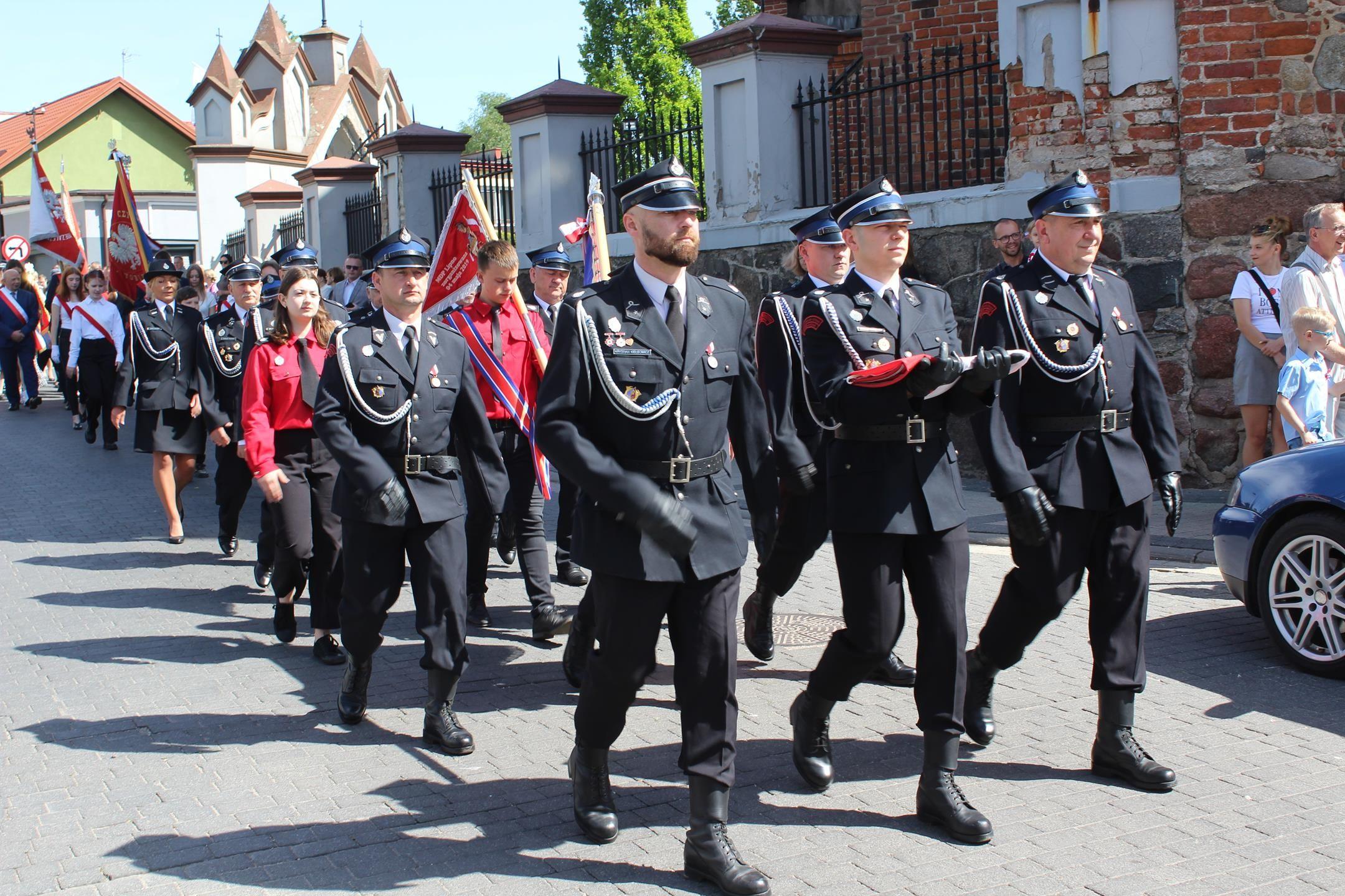 Zdj. nr. 35. Lipnowski obchody 233. rocznicy uchwalenia Konstytucji 3 Maja