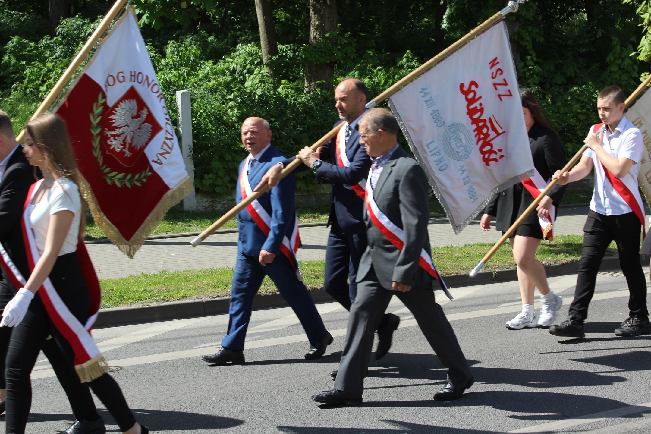 Zdj. nr. 74. Lipnowski obchody 233. rocznicy uchwalenia Konstytucji 3 Maja