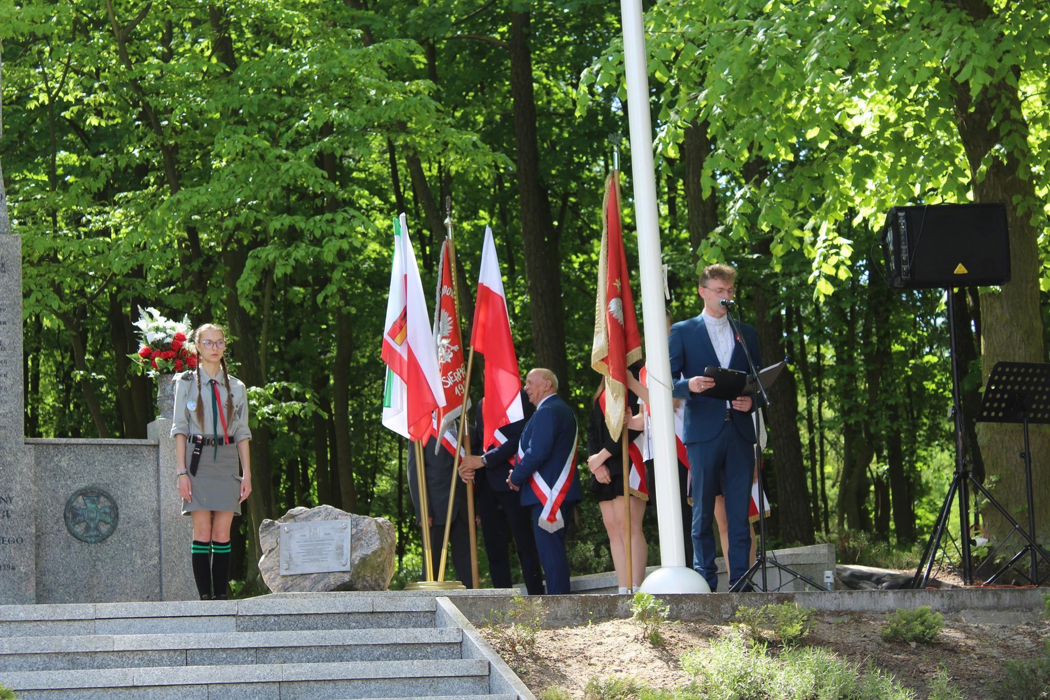 Zdj. nr. 95. Lipnowski obchody 233. rocznicy uchwalenia Konstytucji 3 Maja