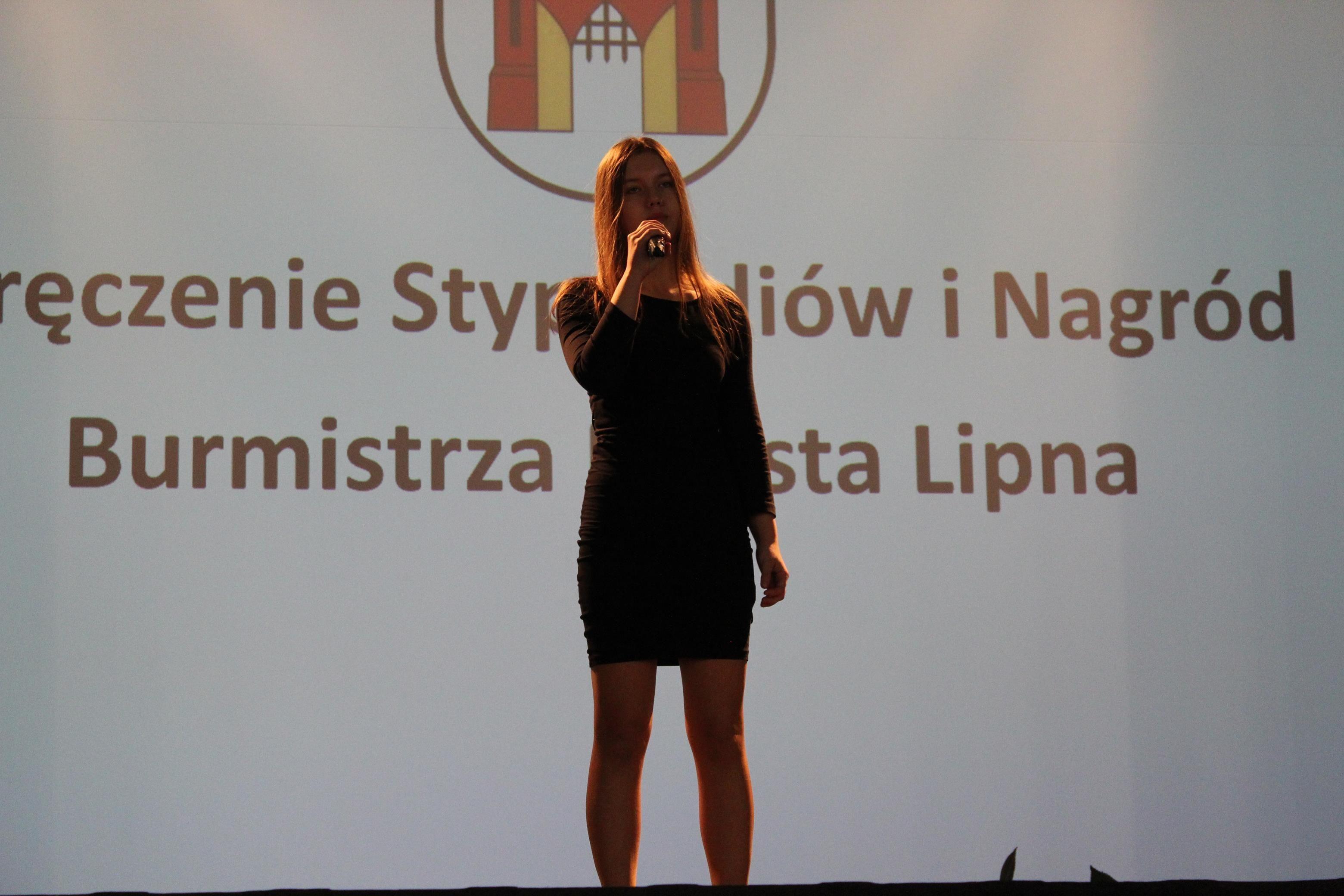Zdj. nr. 42. Wręczenie Stypendiów i Nagród Burmistrza Miasta Lipna - 18 grudnia 2024 r.