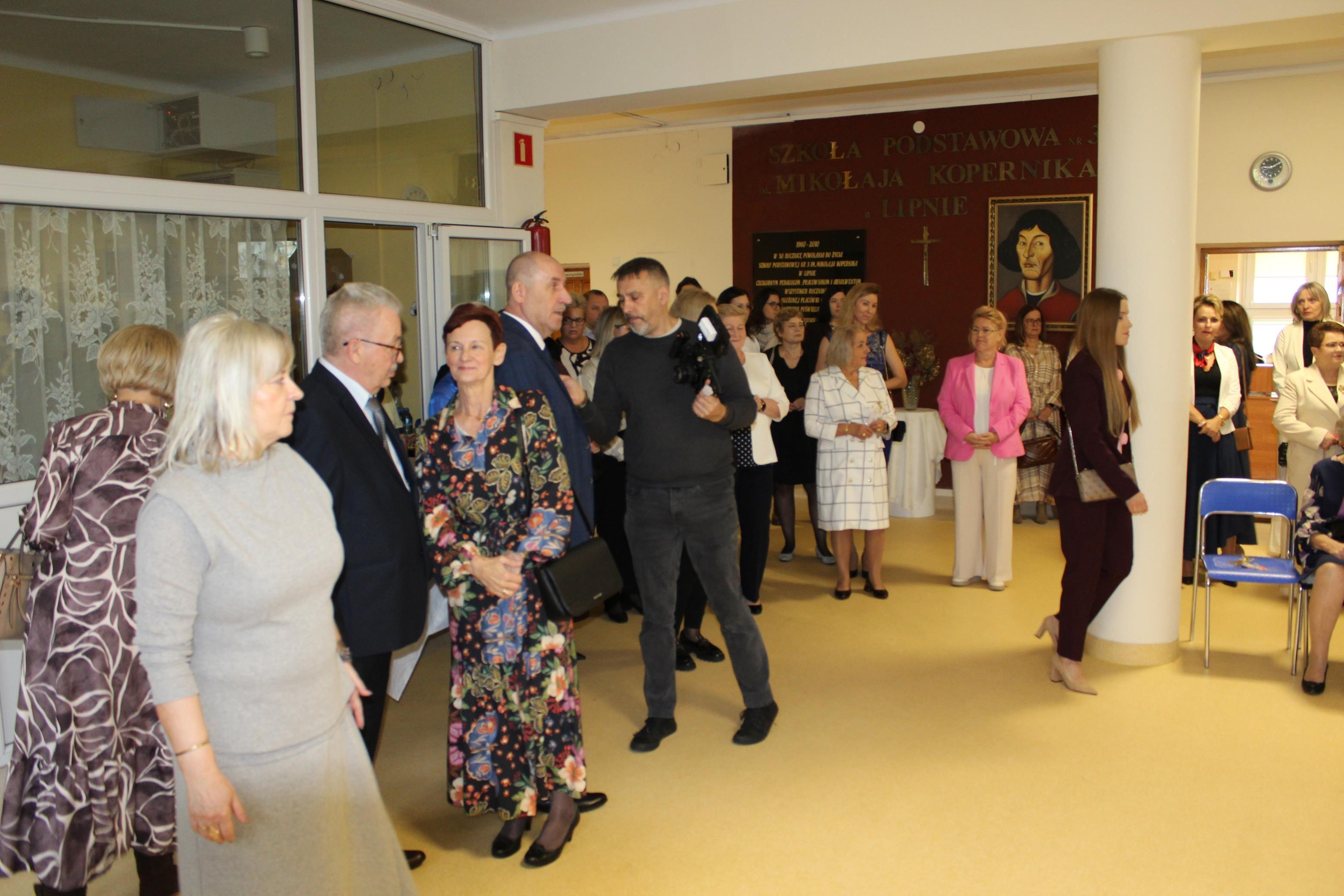 Zdj. nr. 13. Jubileusz 65-lecia Szkoły Podstawowej nr 3 w Lipnie im. Mikołaja Kopernika - 14 października 2025 r.