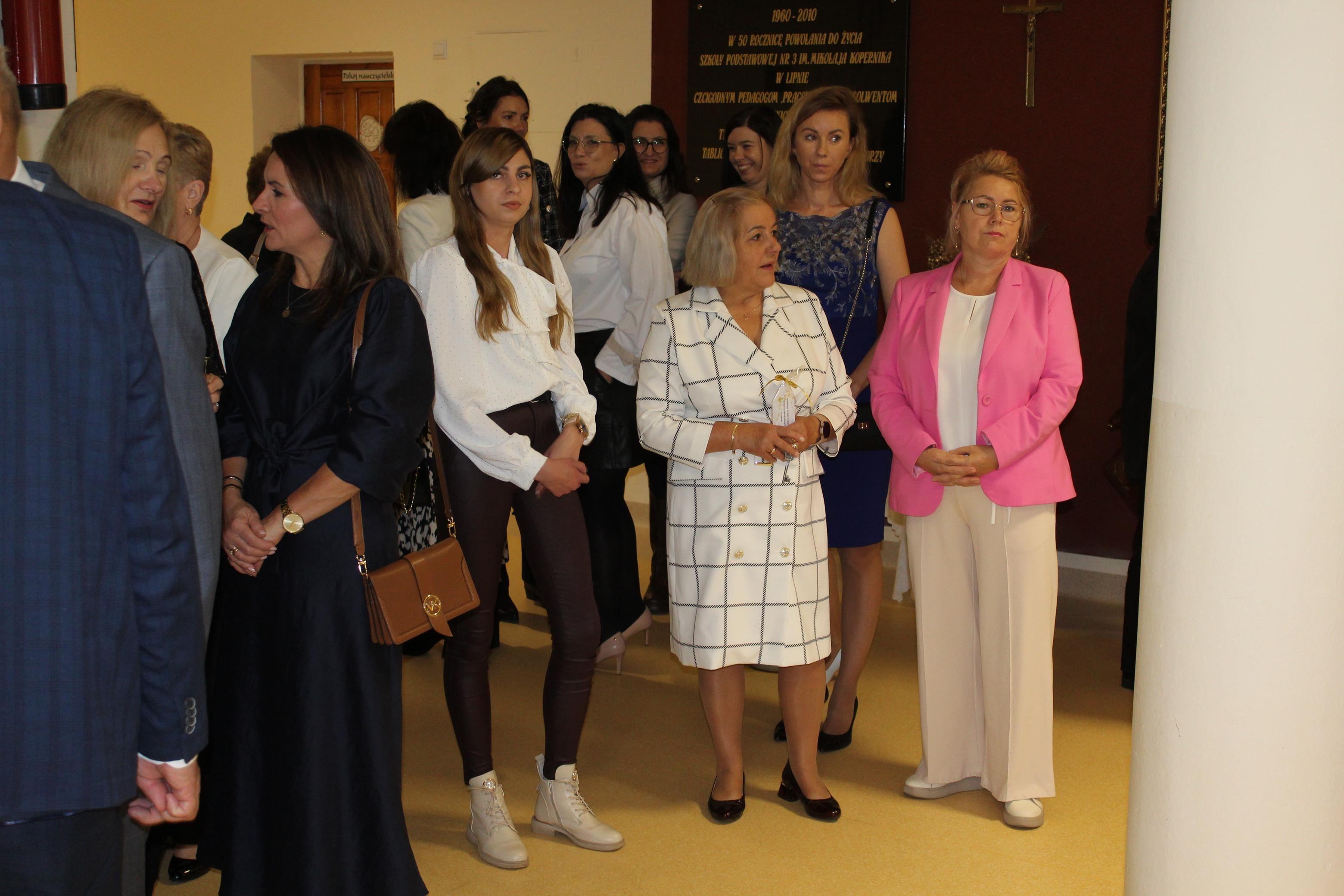 Zdj. nr. 17. Jubileusz 65-lecia Szkoły Podstawowej nr 3 w Lipnie im. Mikołaja Kopernika - 14 października 2025 r.