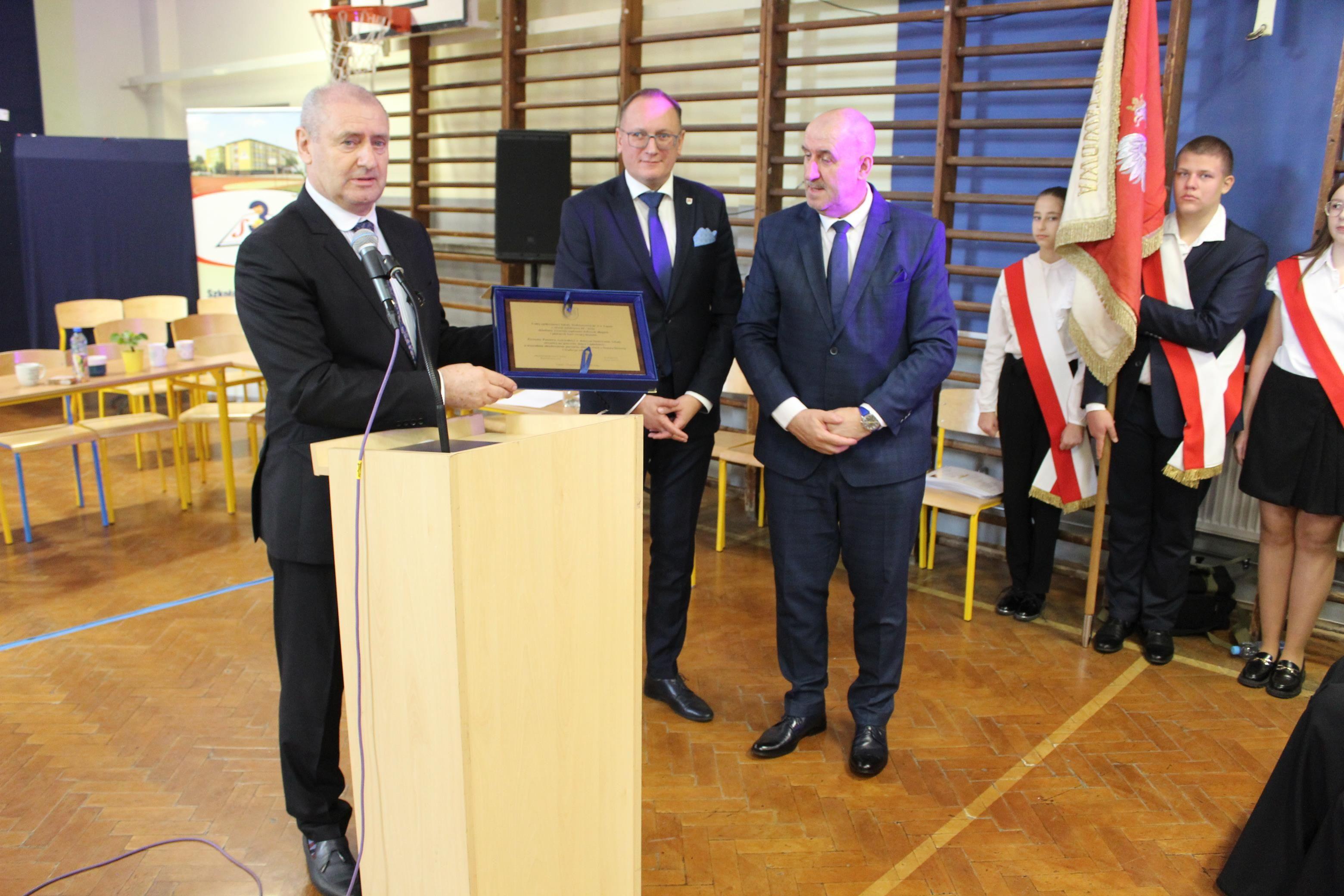 Zdj. nr. 34. Jubileusz 65-lecia Szkoły Podstawowej nr 3 w Lipnie im. Mikołaja Kopernika - 14 października 2025 r.