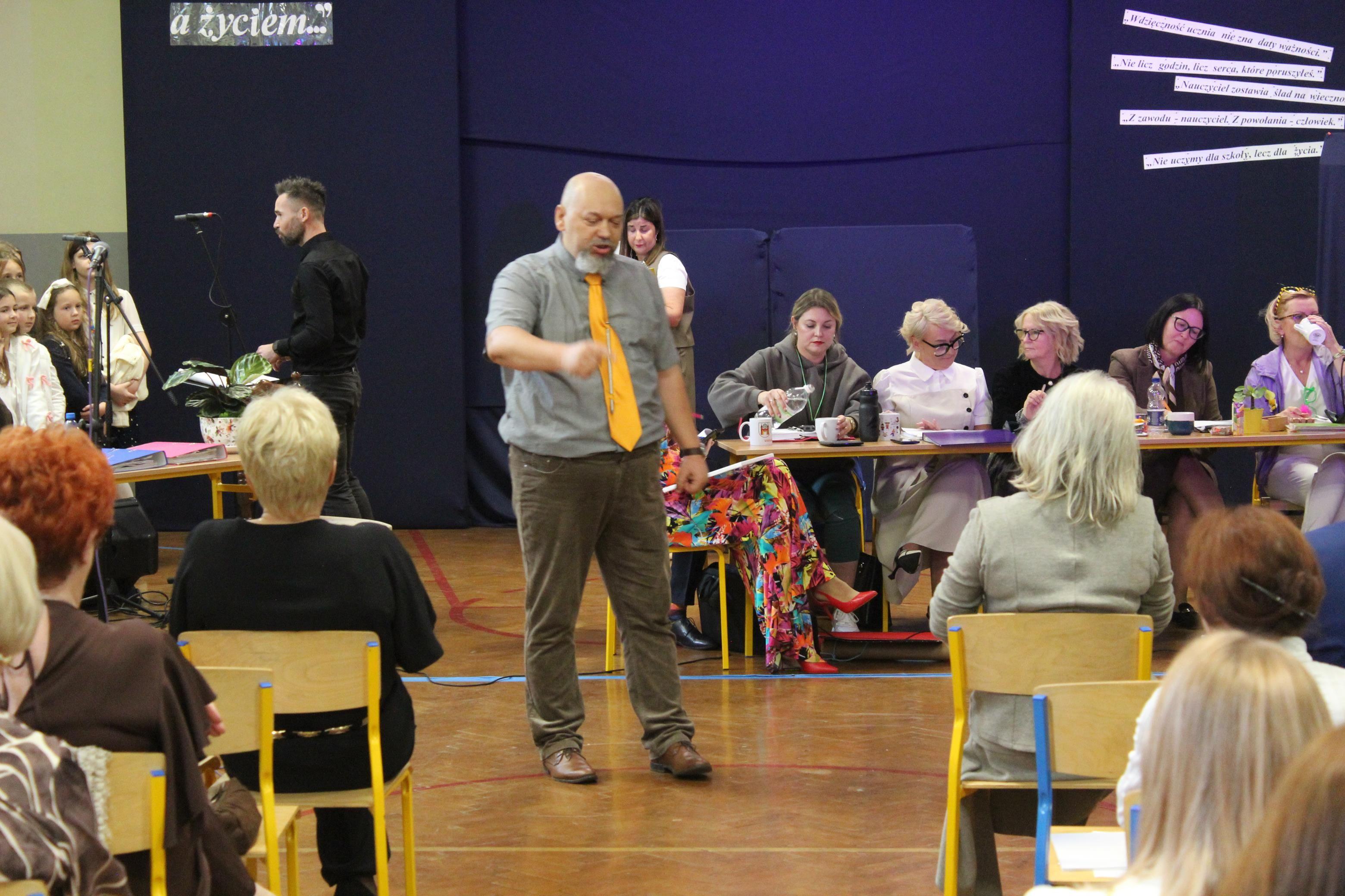 Zdj. nr. 49. Jubileusz 65-lecia Szkoły Podstawowej nr 3 w Lipnie im. Mikołaja Kopernika - 14 października 2025 r.