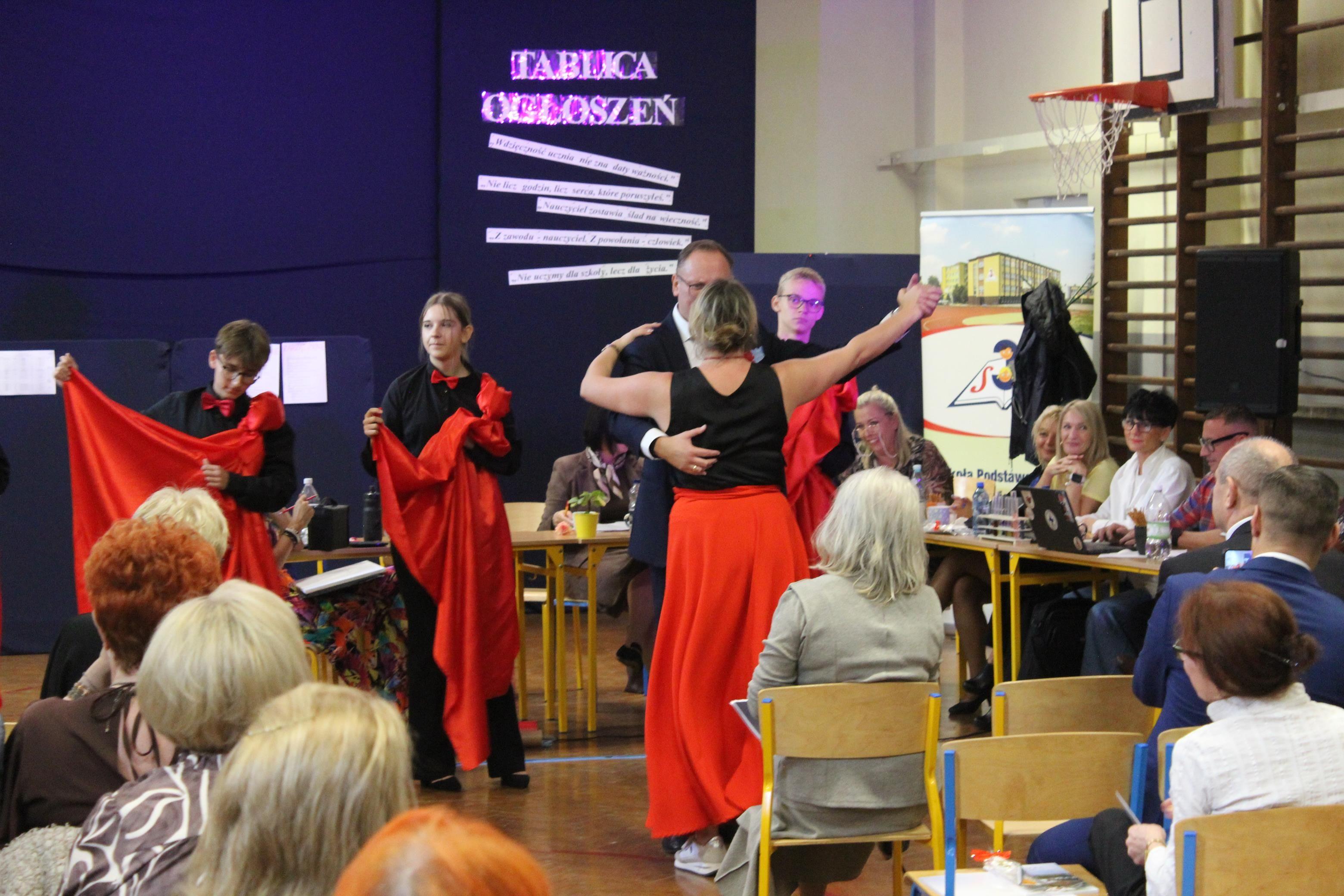 Zdj. nr. 58. Jubileusz 65-lecia Szkoły Podstawowej nr 3 w Lipnie im. Mikołaja Kopernika - 14 października 2025 r.