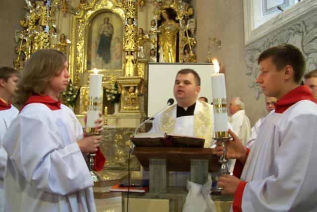 Zdj. nr. 17. Msza dziękczynna za 21 lat probostwa księdza prałata Franciszka Cieślaka