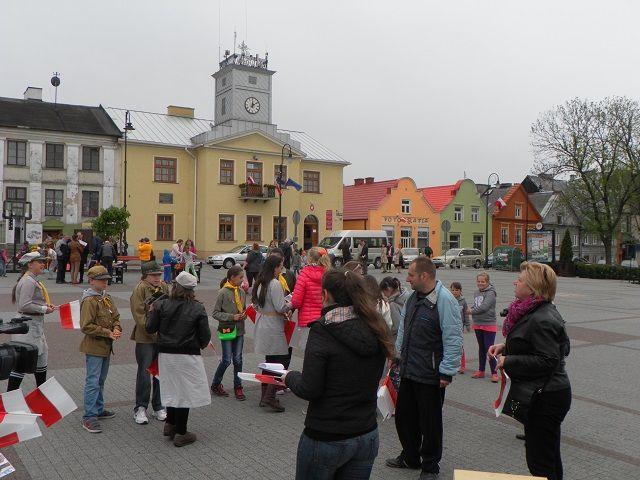 Zdj. nr. 5. Dzień Flagi Rzeczypospolitej Polskiej - 2 maja 2014 roku