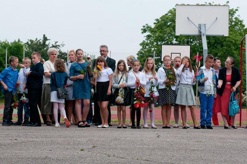 Zdj. nr. 28. Zakończenie roku szkolnego SP 3