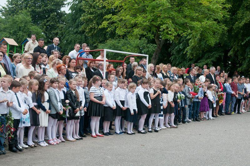 Zdj. nr. 37. Zakończenie roku szkolnego SP 3