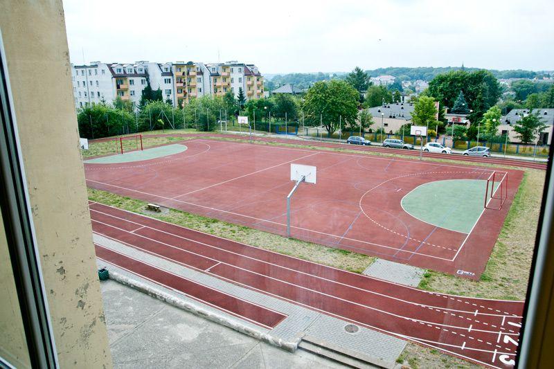 Zdj. nr. 4. Nowe okna w Szkole Podstawowej nr 3