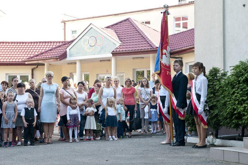 Zdj. nr. 8. Inauguracja roku szkolnego 2015/2016